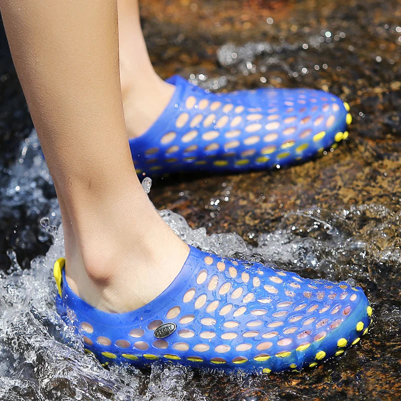 Ultra-Light Clogs