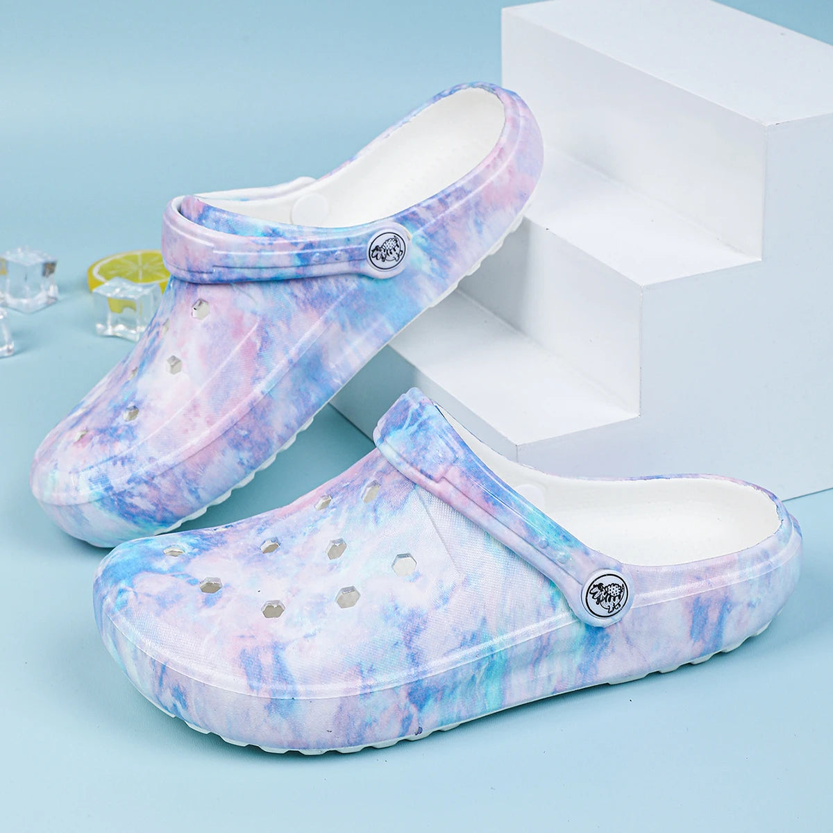 Trendy Women’s Casual Clogs